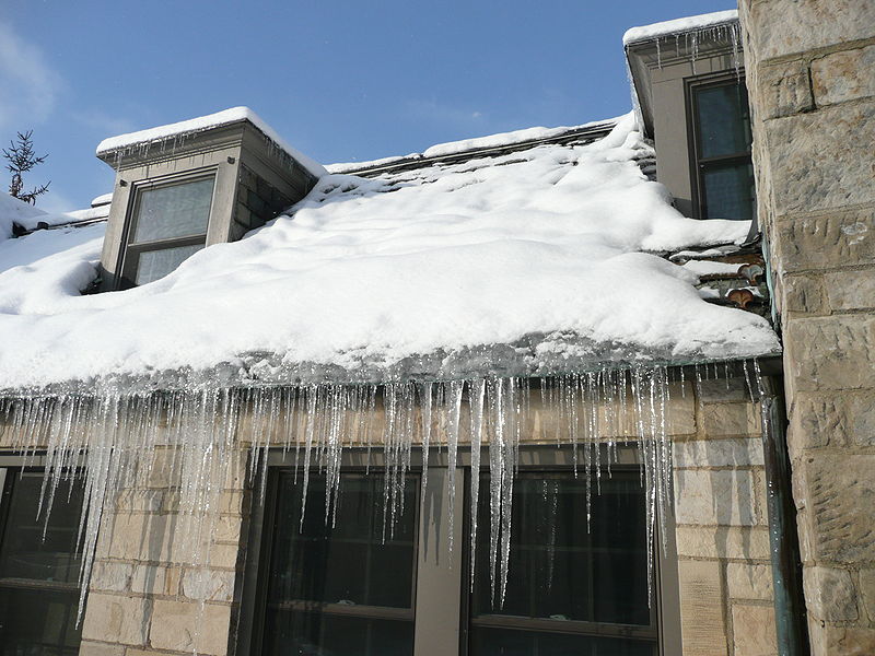 Half storey ice dam.